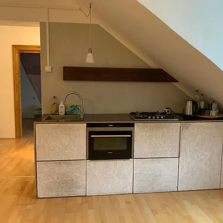 Romantic In Грац